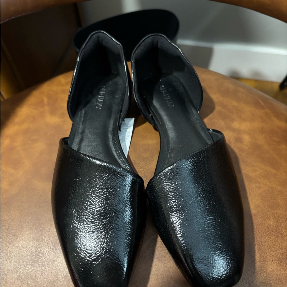 Old Navy Black Flats